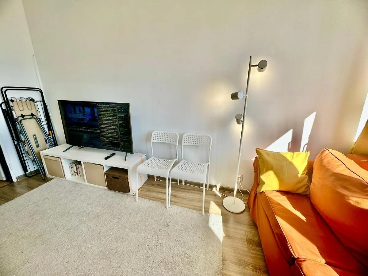 아파트 Super Apartament Brown 2X Metro Nowy Wifi Netflix Spotify Panorama Miasta 바르샤바 폴란드